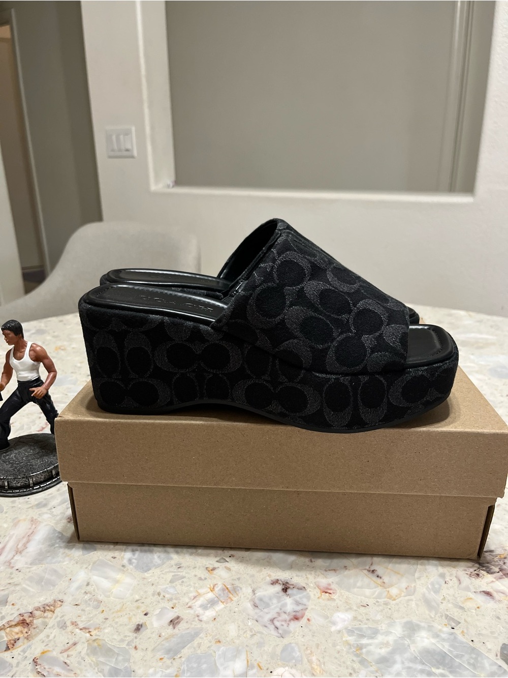NIB Coach Phoebe Platform Sandal In Signature Denim size 9.5 - Picture 5 of 7